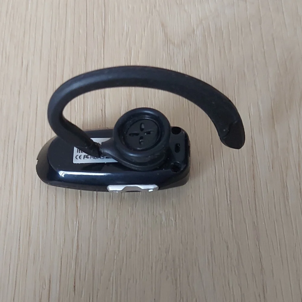Bluetooth Wireless Headset in Black and Silver